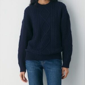Aritzia Heritage Knit Merino Wool Crew Sweater (Size: M)